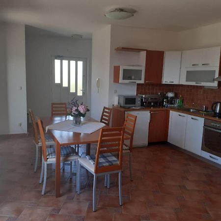 Apartments Ilicic Supetar Luaran gambar