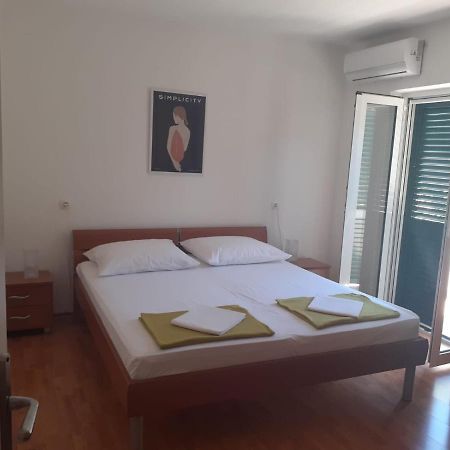 Apartments Ilicic Supetar Luaran gambar