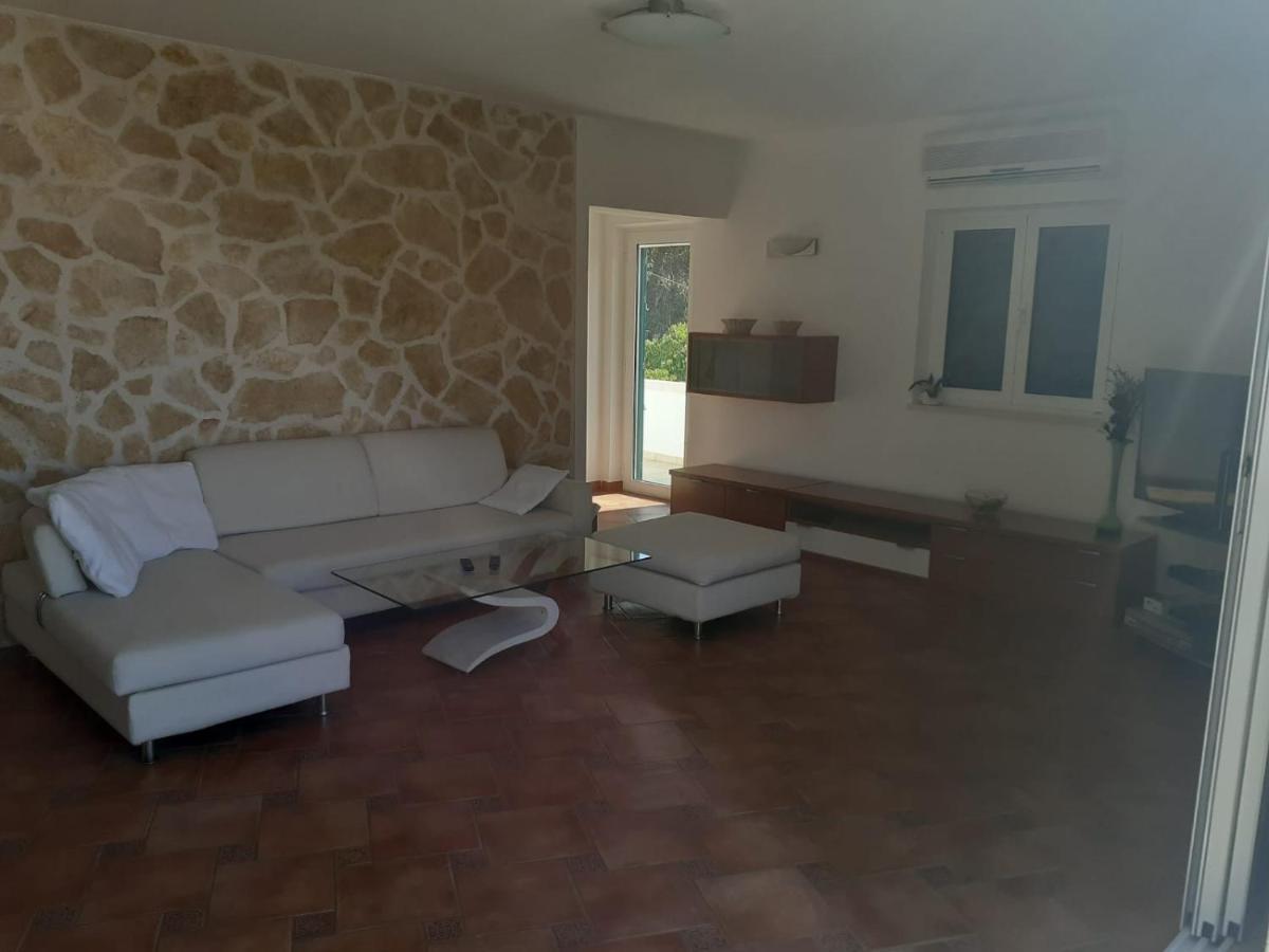 Apartments Ilicic Supetar Luaran gambar