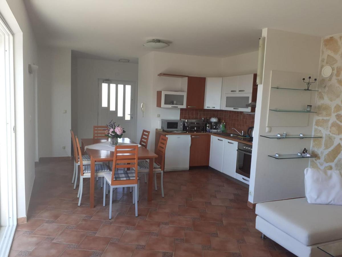 Apartments Ilicic Supetar Luaran gambar